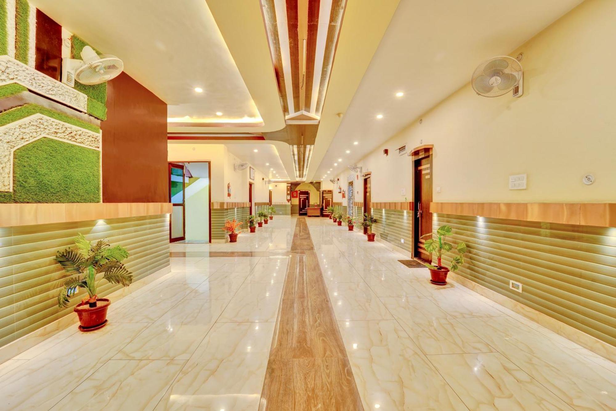 Oyo Flagship Hotel Centre Point Chhapra Екстериор снимка