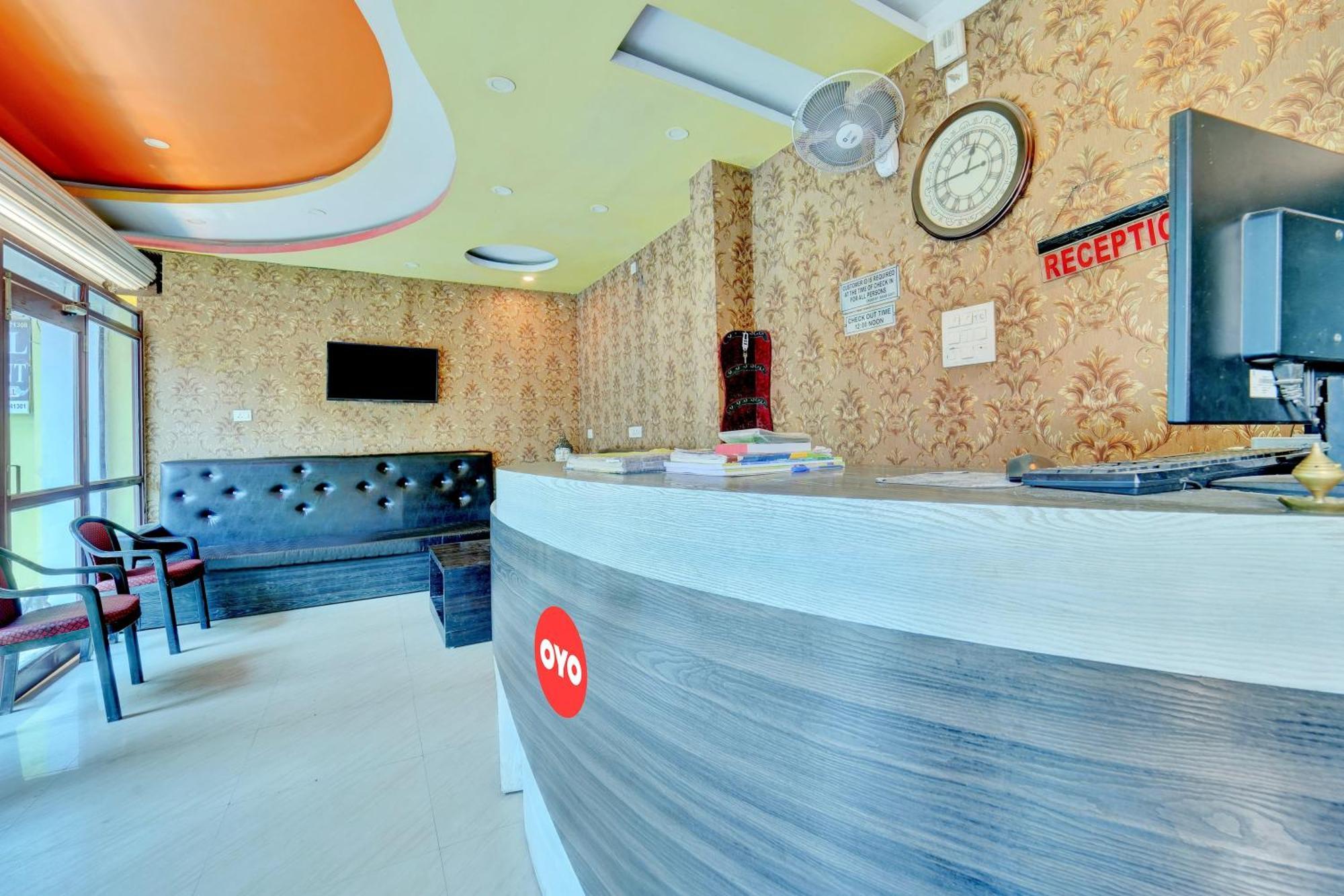 Oyo Flagship Hotel Centre Point Chhapra Екстериор снимка